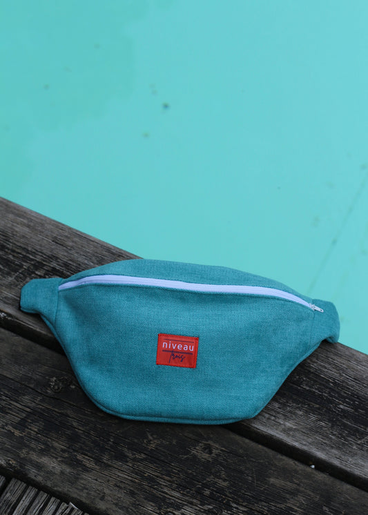 Banane Tchikita velours turquoise