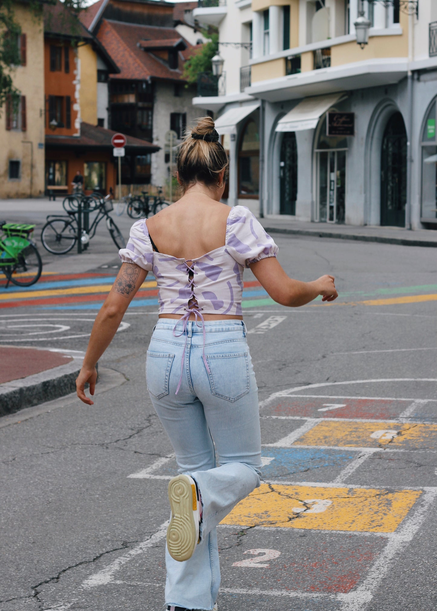 Haut corset, vue d'ensemble de dos