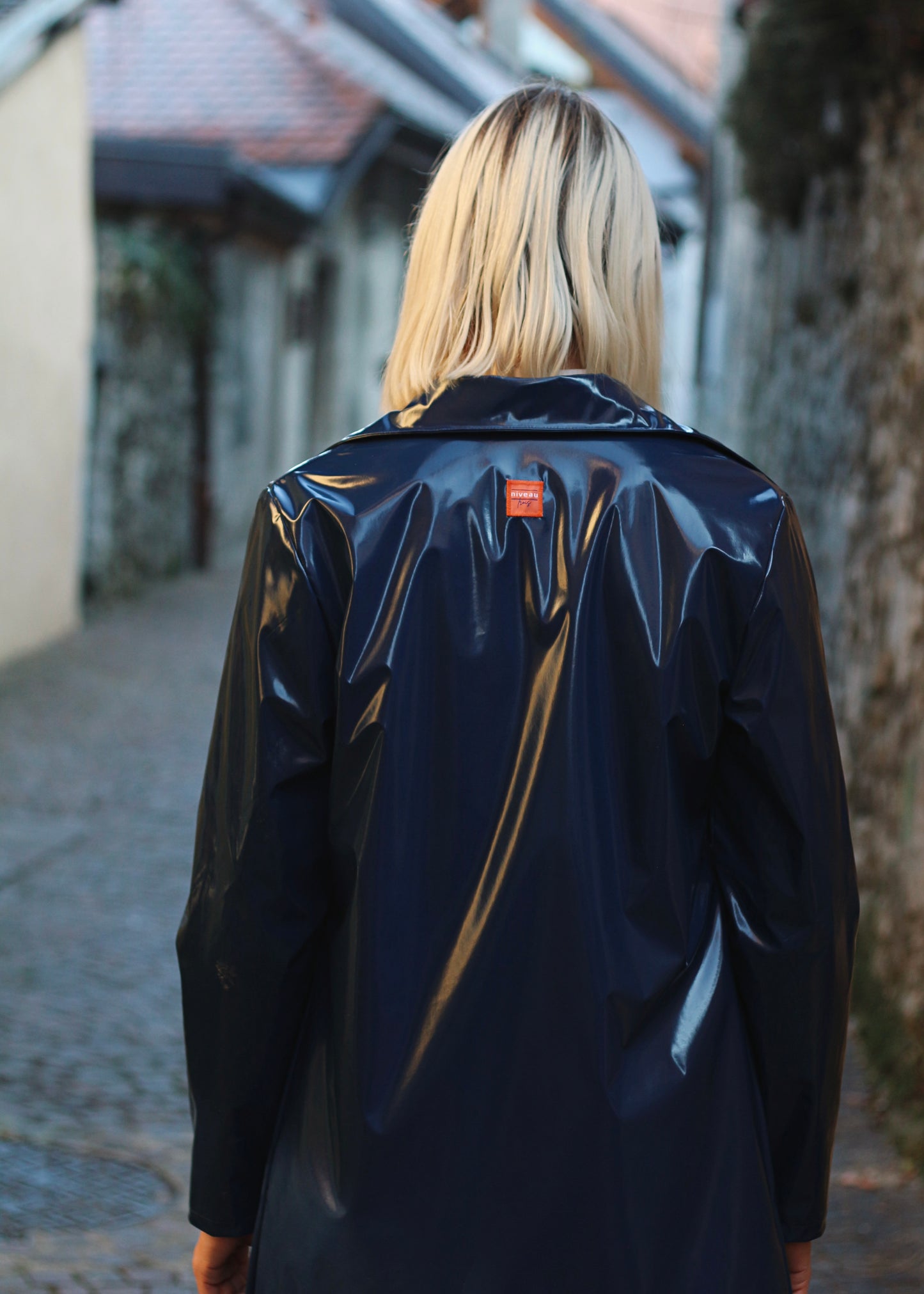 Ciré Rana bleu pétrole