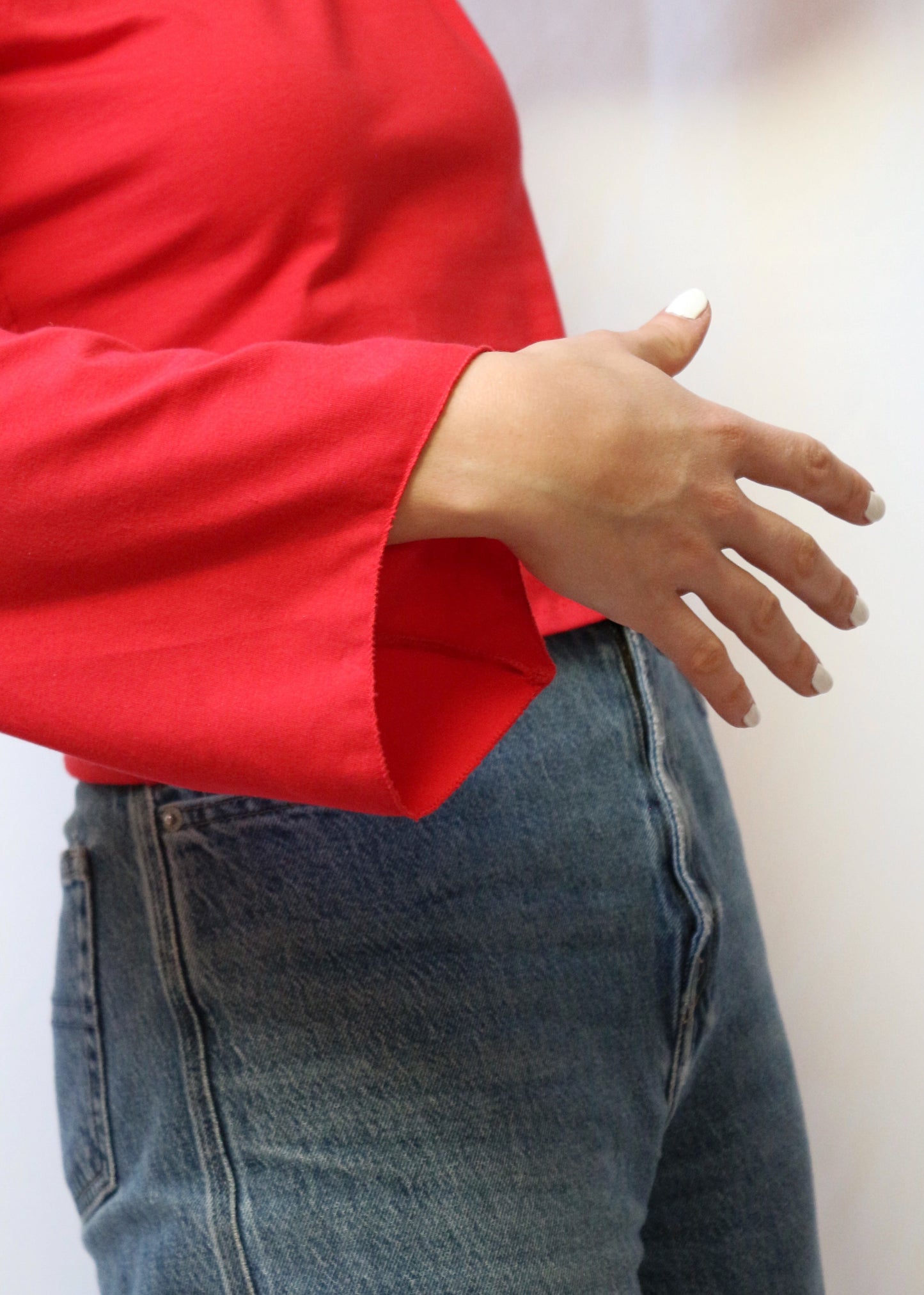 Haut Cara dos nu rouge