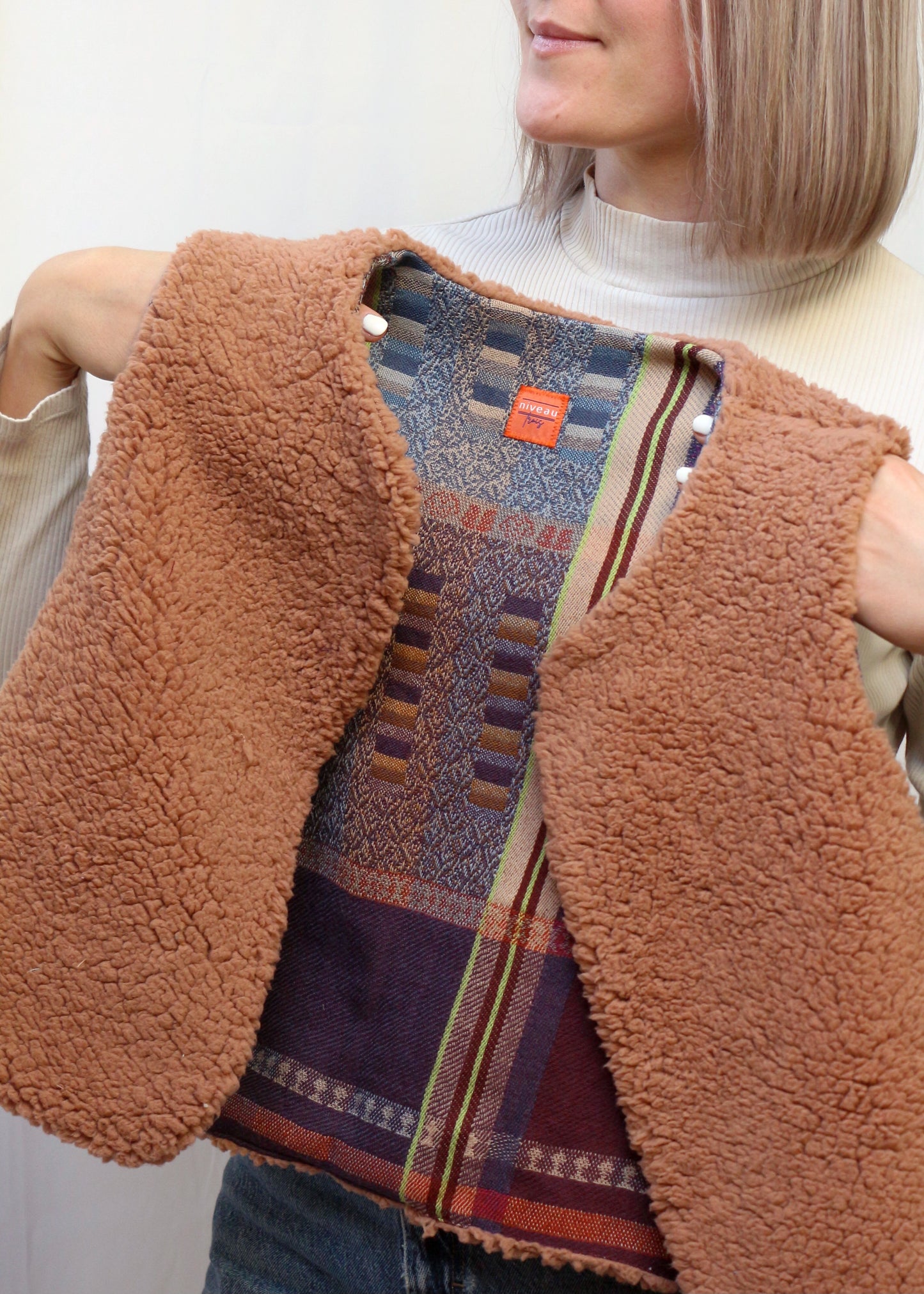 Gilet Alca marron glacé - pièce unique
