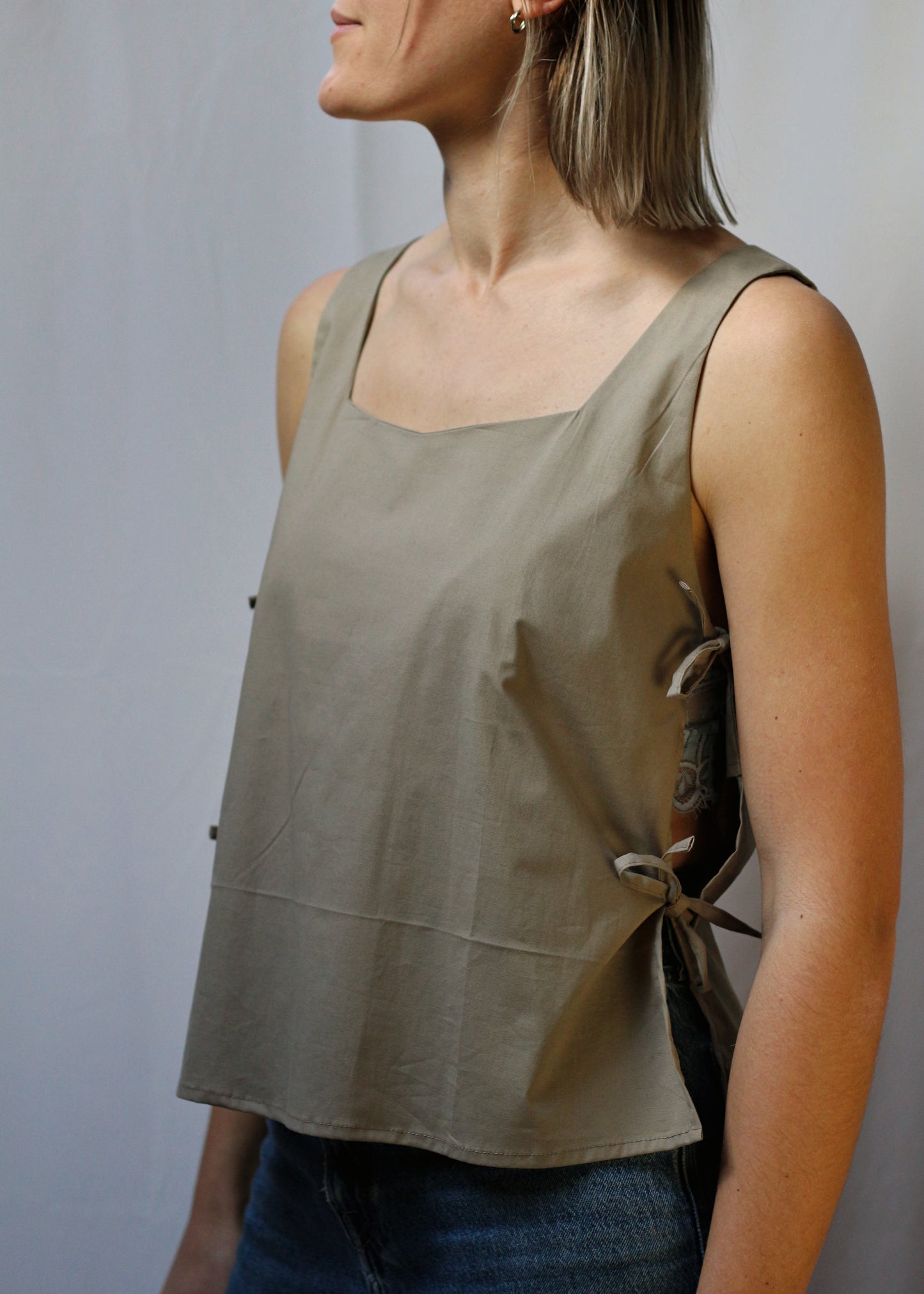 Haut Amarena taupe