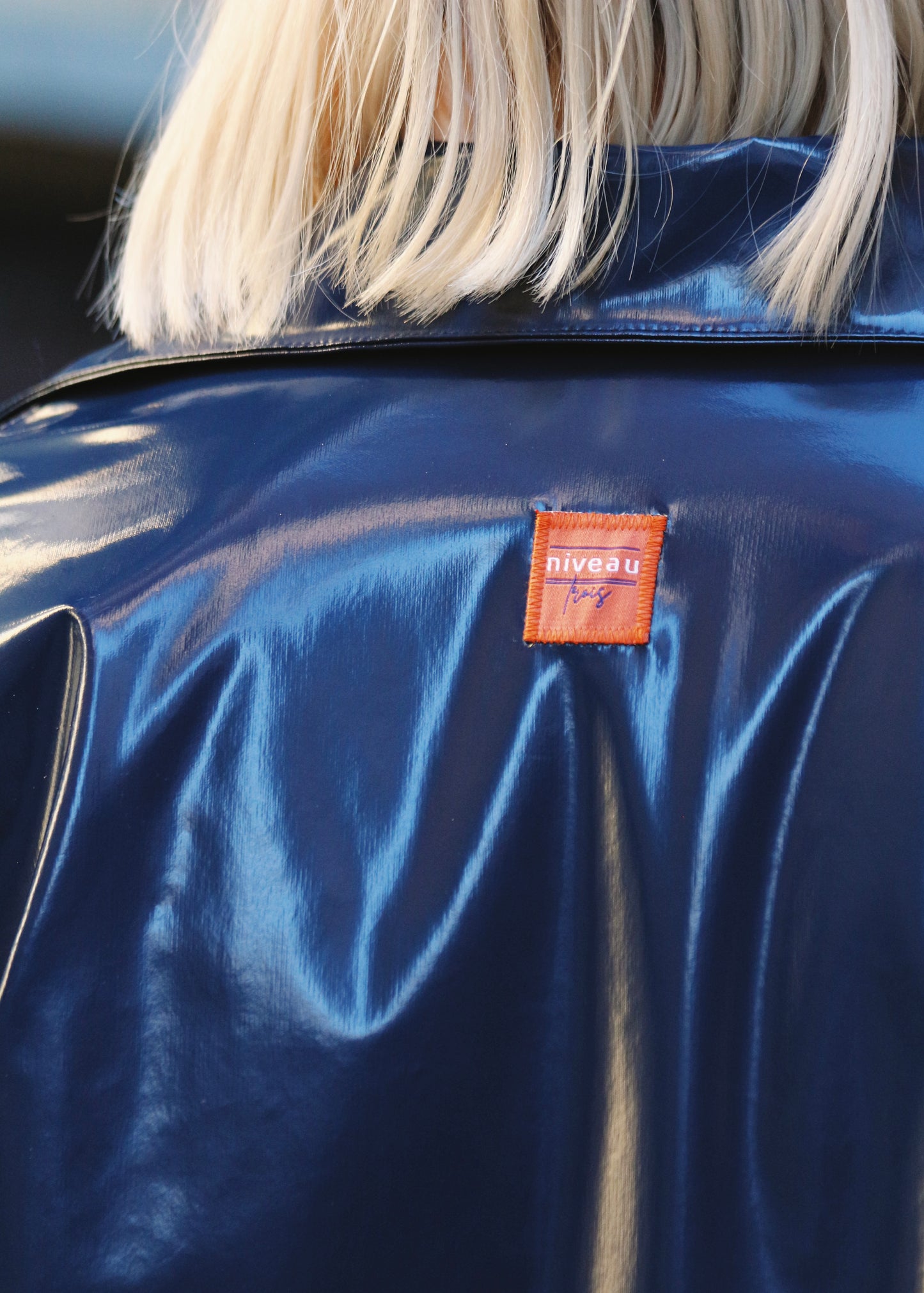 Ciré Rana bleu pétrole